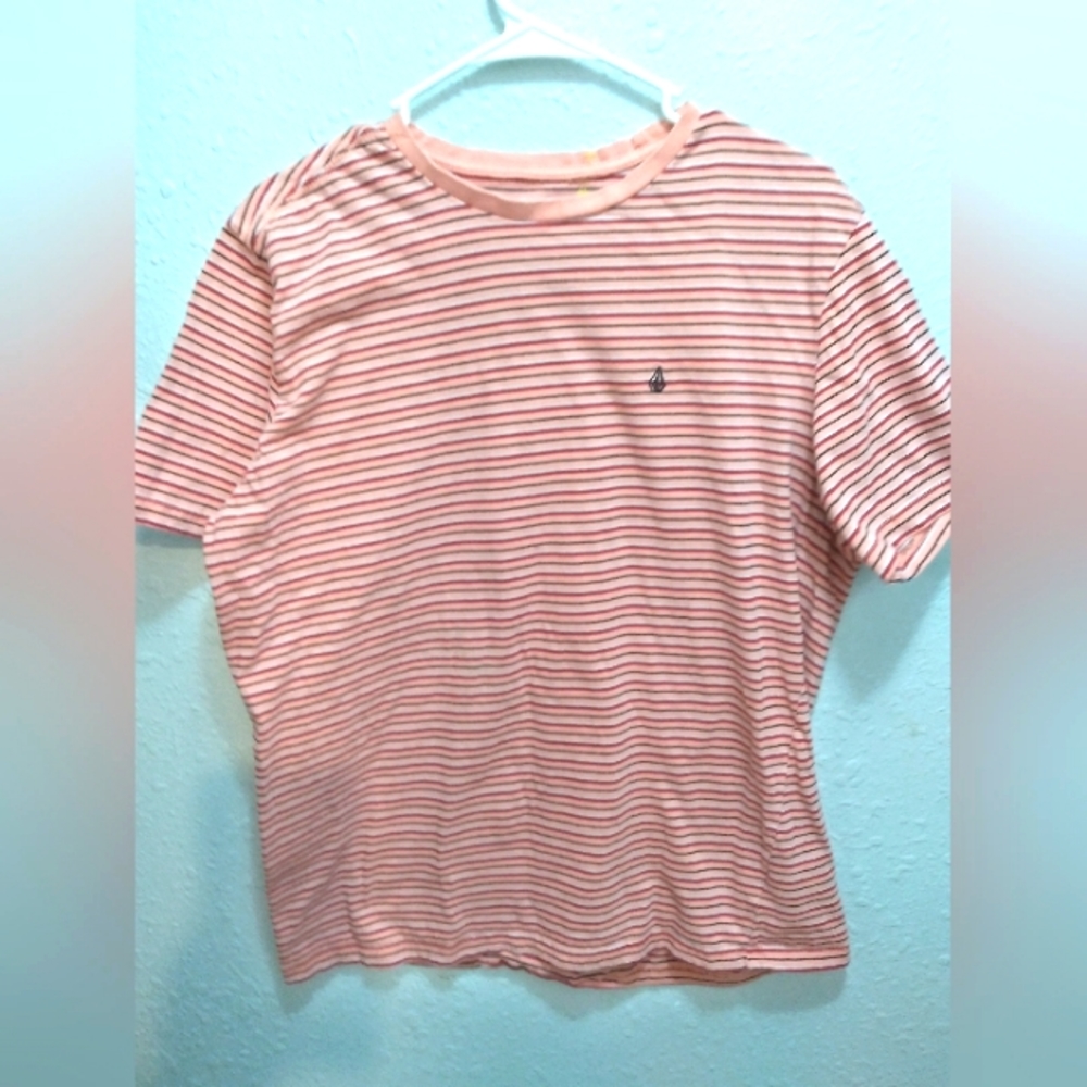 Volcom tee